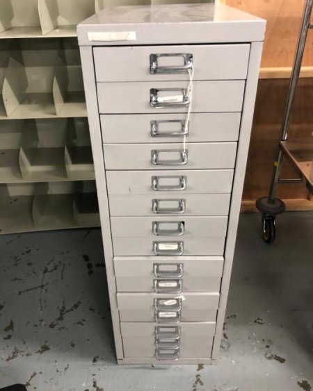 Dental filing cabinet 